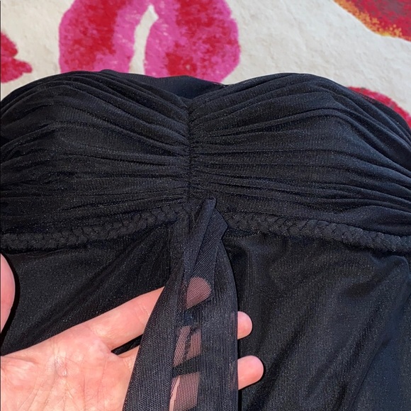 Dress - Picture 7 of 9